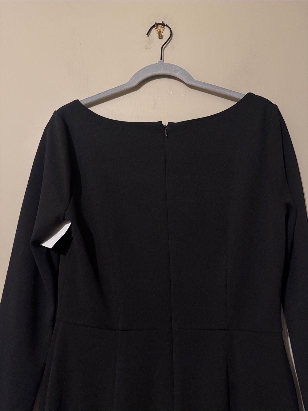 NWOT Maggy London Beaded Long Sleeve Midi Dress, Black, size 8 - Picture 10 of 12